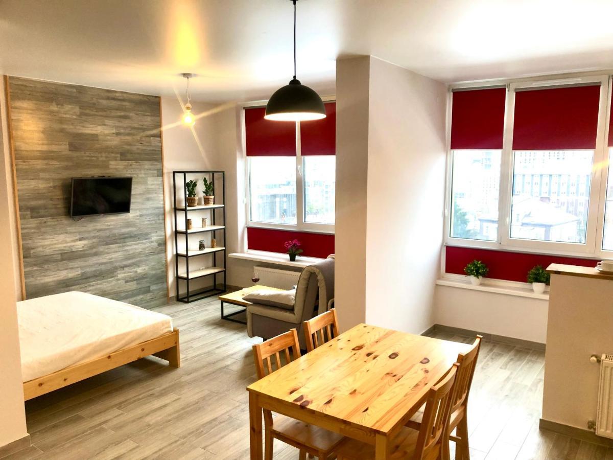 Osapart Beautiful Apartment In A Complex Semycvit Лвив Екстериор снимка