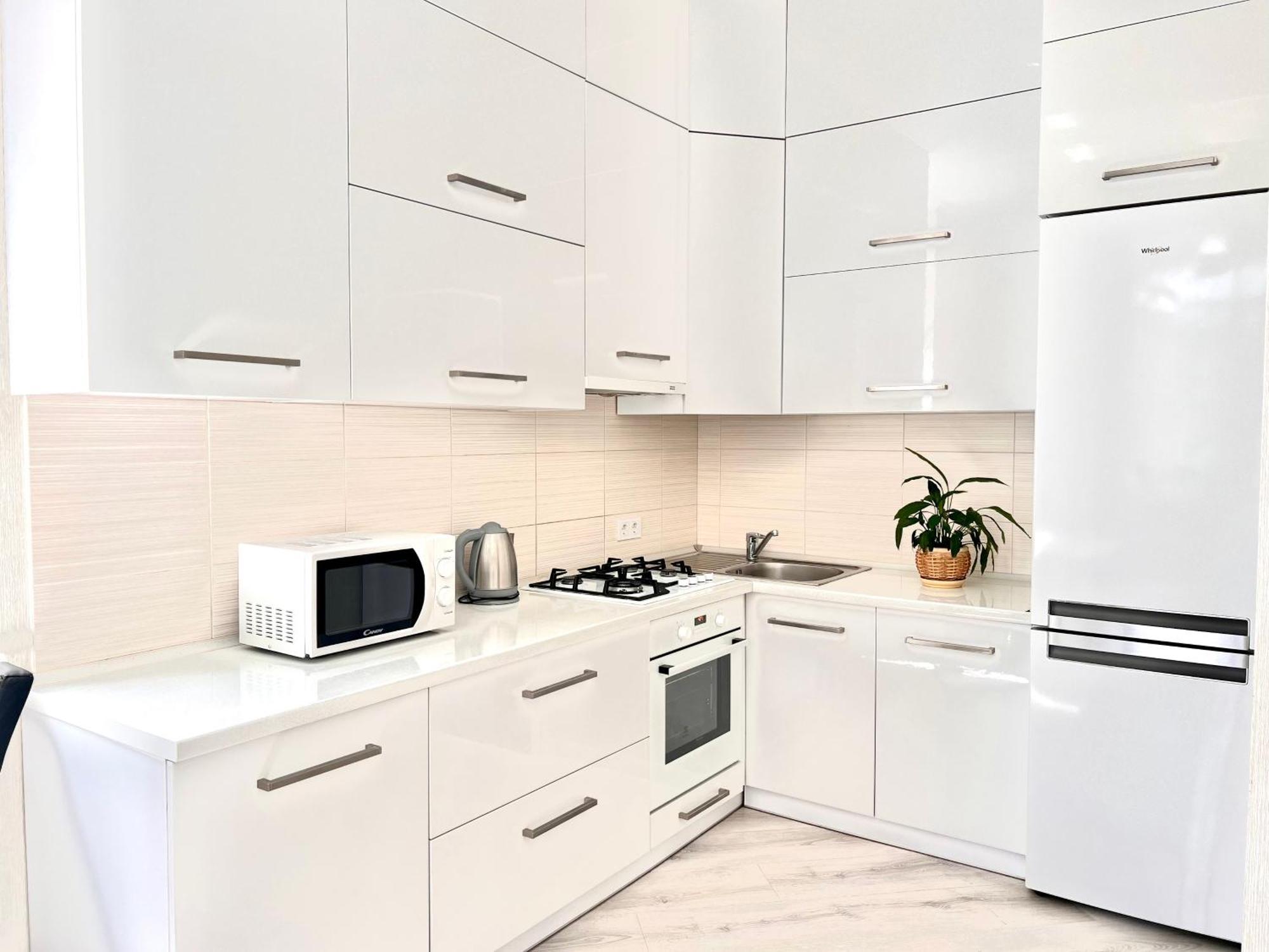 Osapart Beautiful Apartment In A Complex Semycvit Лвив Екстериор снимка