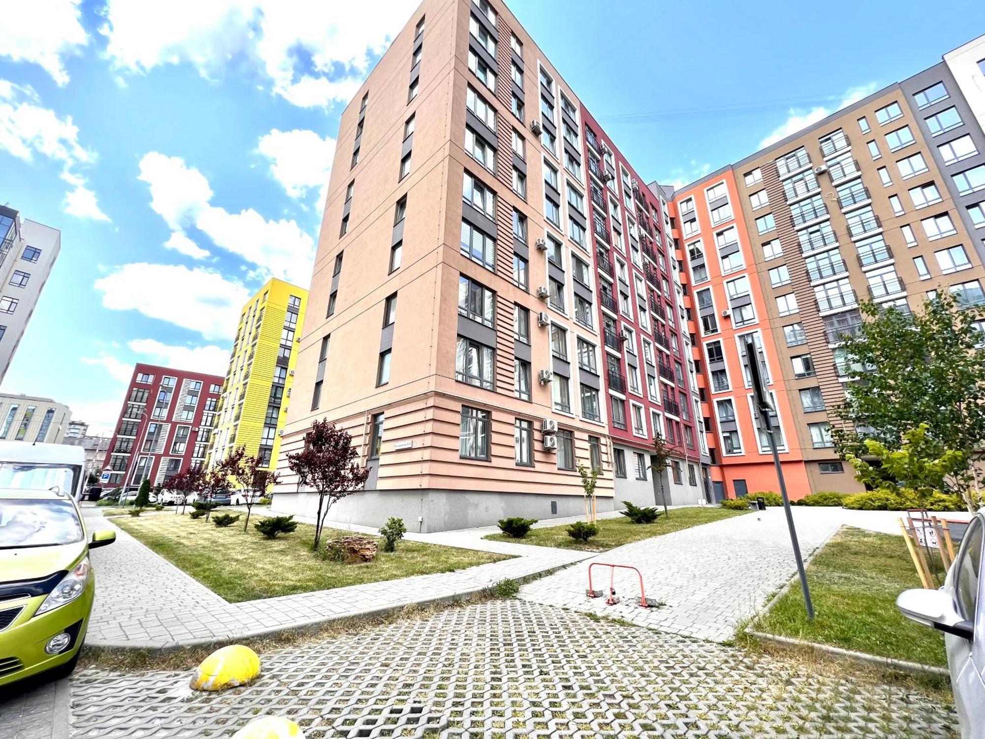 Osapart Beautiful Apartment In A Complex Semycvit Лвив Екстериор снимка