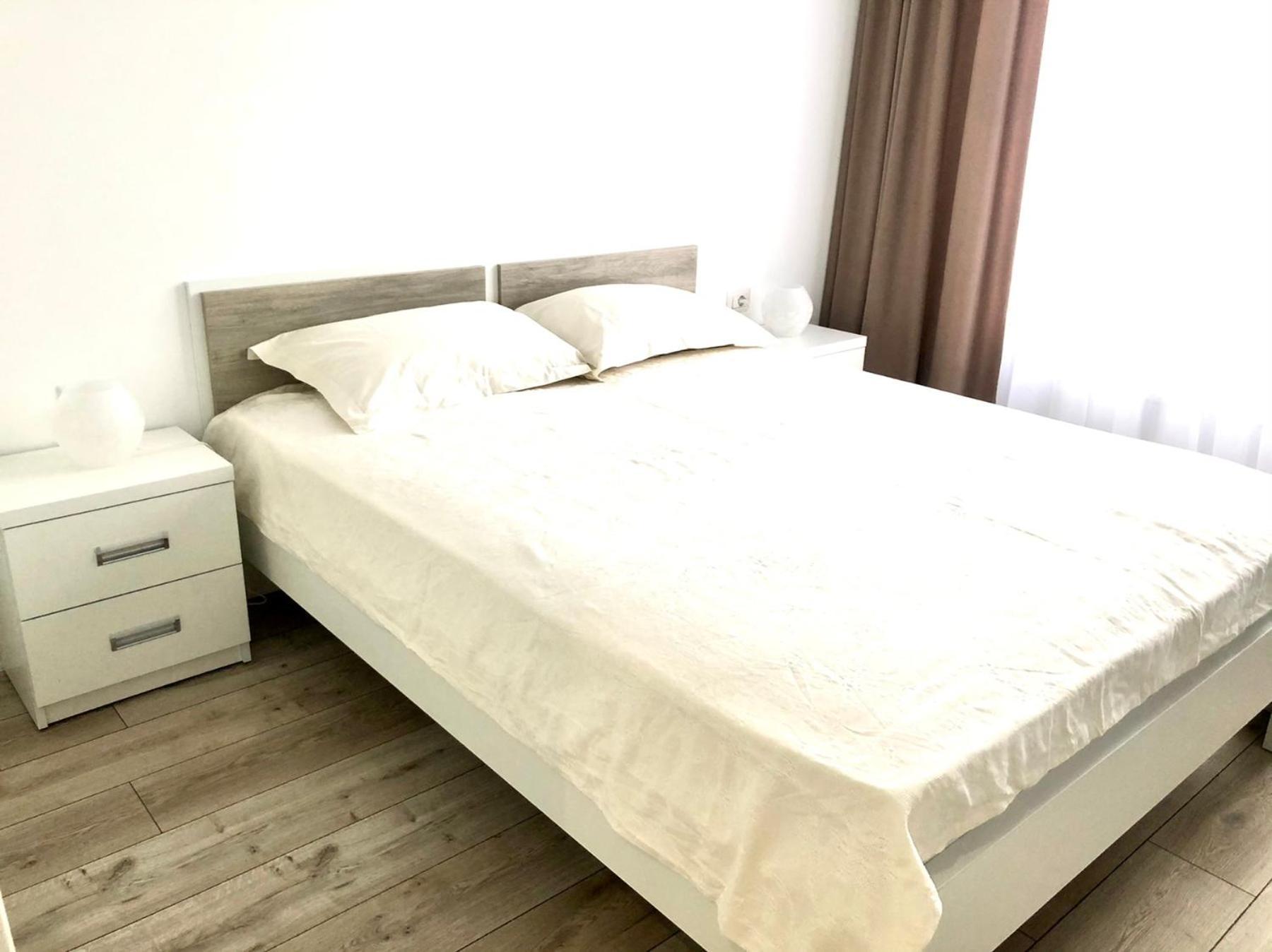 Osapart Beautiful Apartment In A Complex Semycvit Лвив Екстериор снимка
