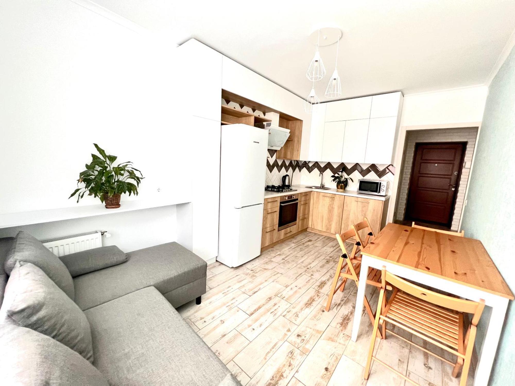 Osapart Beautiful Apartment In A Complex Semycvit Лвив Екстериор снимка